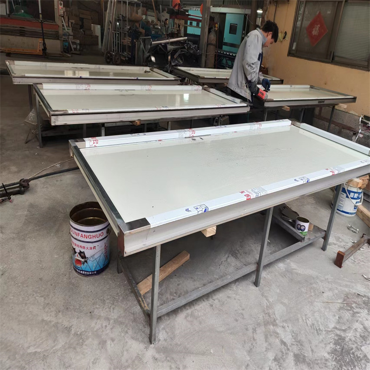 亳州铅门能隔住辐射吗