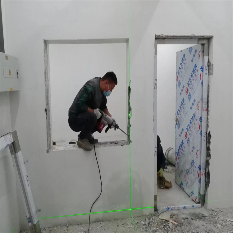 亳州铅门安装过程